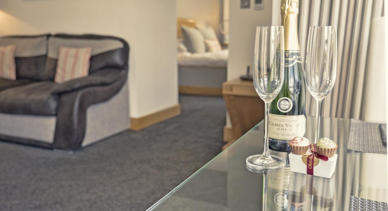 The Oceanic Luxury Aparthotel Falmouth Kültér fotó