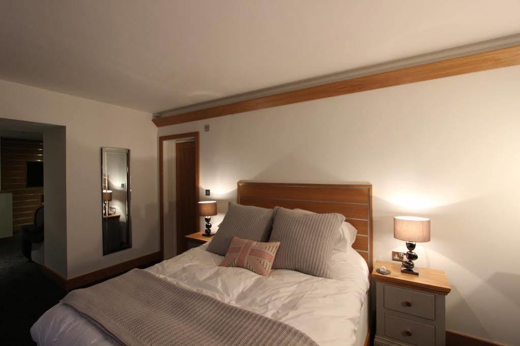 The Oceanic Luxury Aparthotel Falmouth Kültér fotó