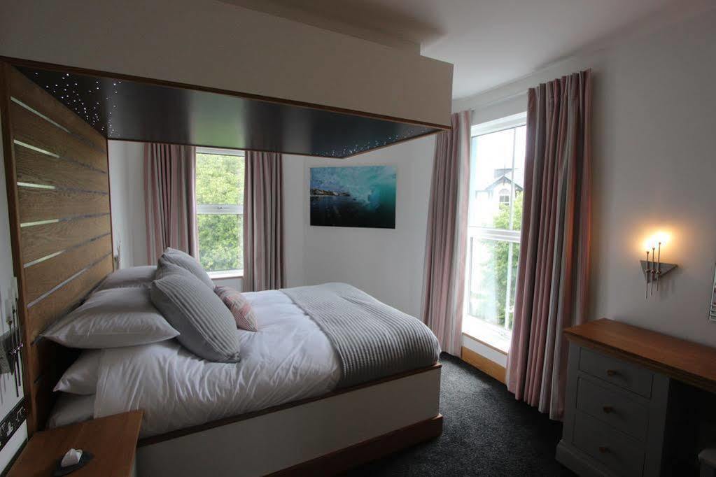 The Oceanic Luxury Aparthotel Falmouth Kültér fotó