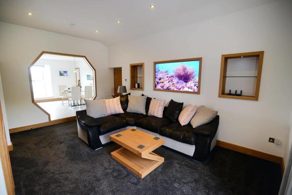 The Oceanic Luxury Aparthotel Falmouth Kültér fotó